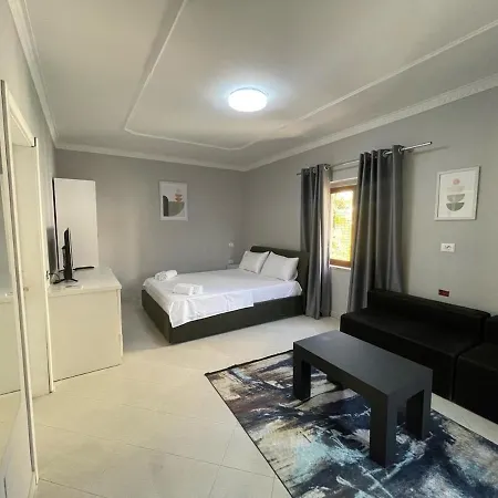 Hotel Ferrari