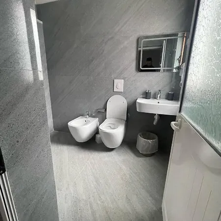 Hotel Ferrari *