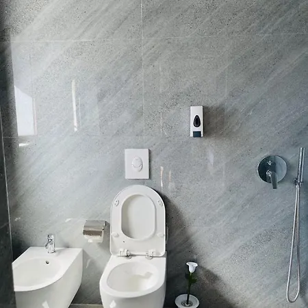 Ferrari تيرانا